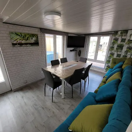 Beau Chalet 6 Personnes Avec Jacuzzi Tilly-sur-Seulles Exterior photo