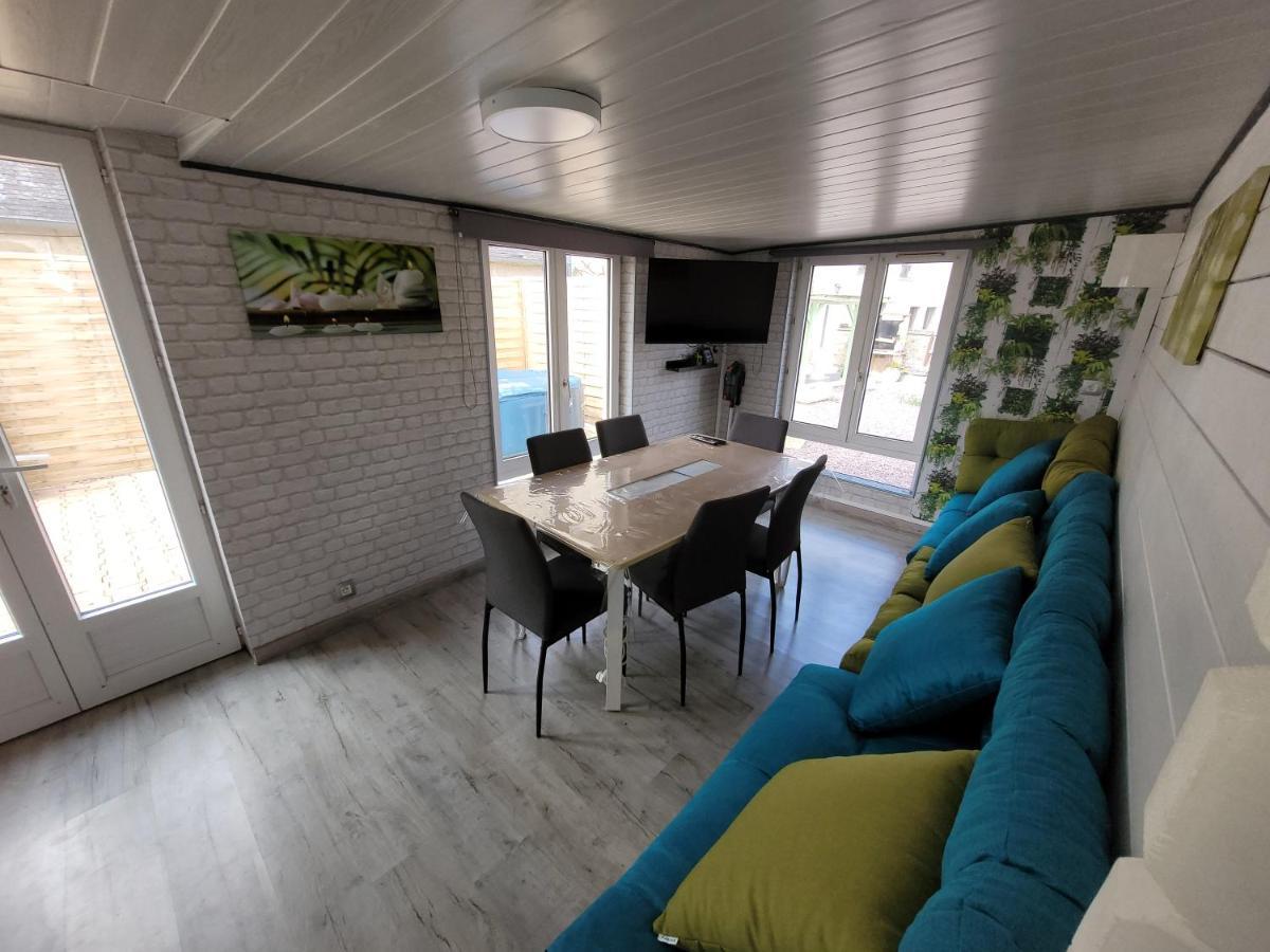 Beau 6 Personnes Avec Jacuzzi Tilly-sur-Seulles